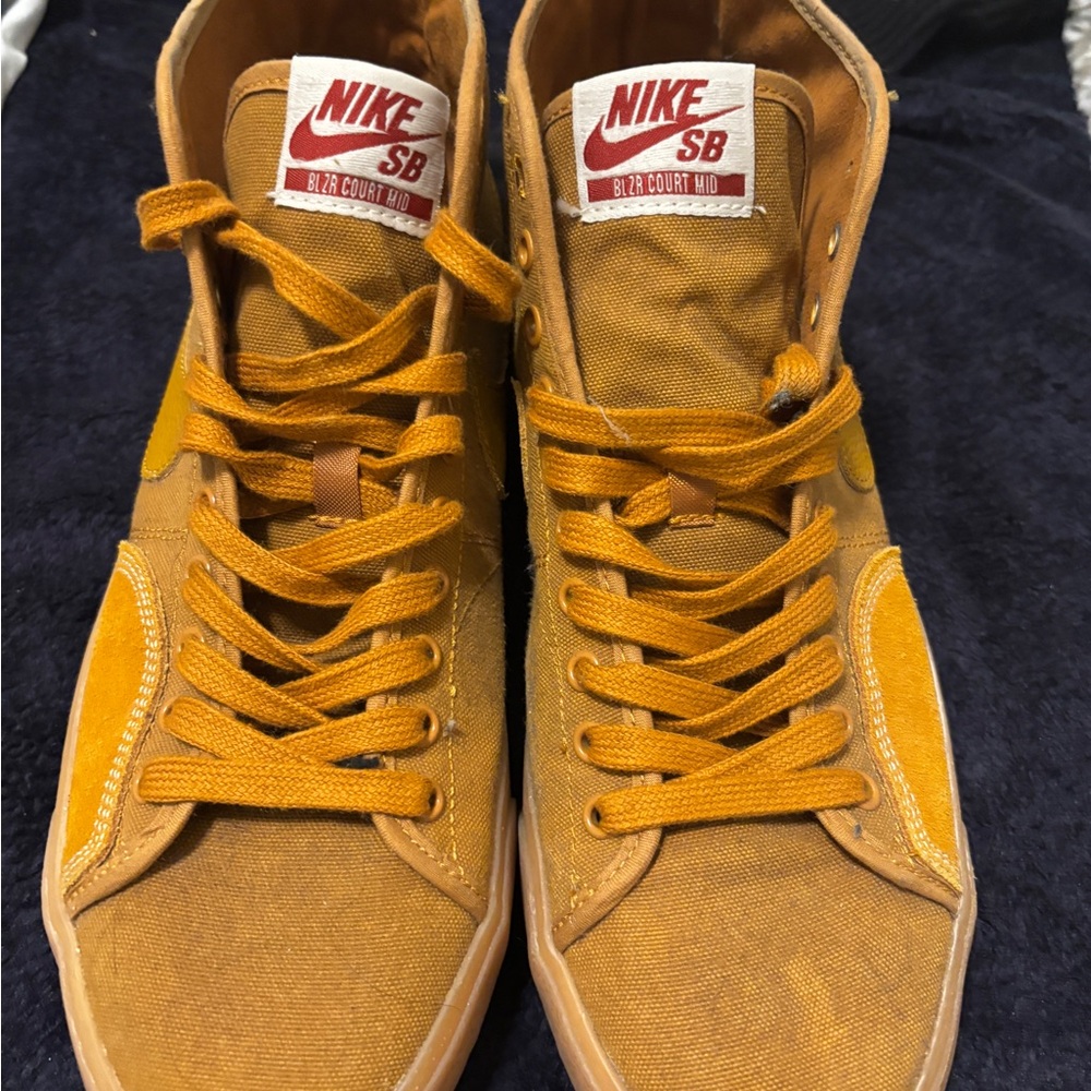 Nike Men’s Suede Sneakers in Mustard